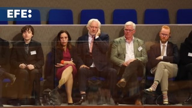 La Asamblea Parlamentaria del Consejo de Europa considera que Julian Assange ha sido un preso político