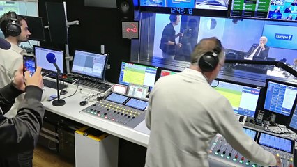 Pascal Praud reçoit Fred Caramia qui interprète le célèbre chanteur Freddie Mercury du groupe Queen
