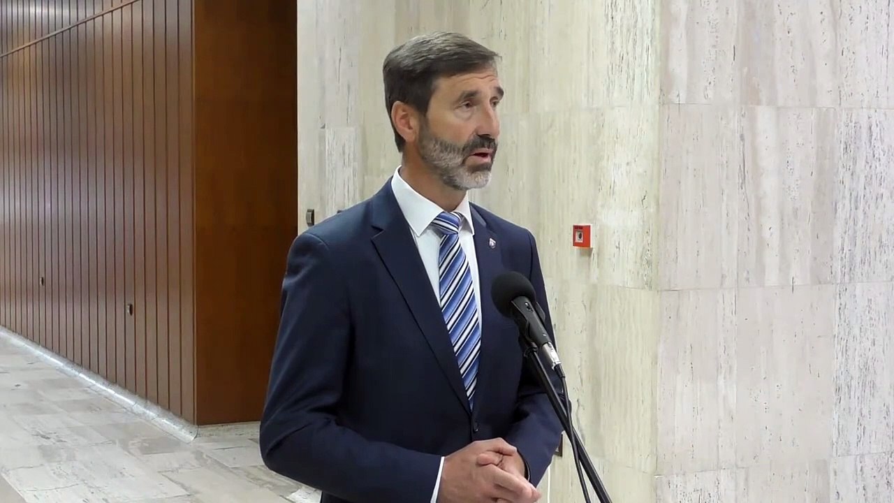 Brífing ministra zahraničných vecí a európskych záležitostí J. Blanára - rokovanie vlády SR
