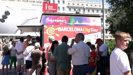 Espanha bate recorde de turistas em meio a descontentamento por superlotação