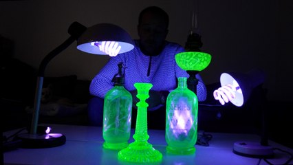 Il chasse la vaisselle radioactive dans les brocantes