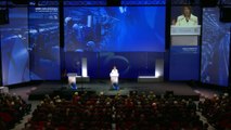 Gianotti, directora general del CERN, celebró su 70º aniversario