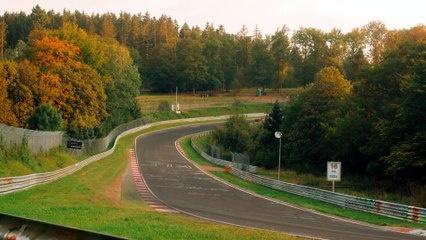 Mercedes-AMG ONE : Nouveau Record au Nürburgring – La Machine F1 qui Domine la Route !