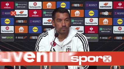 Bronckhorst'tan Fikstür Tepkisi: Beşiktaş, Frankfurt Maçıyla Keyifli Bir Sınav Hazırlığında ⚽