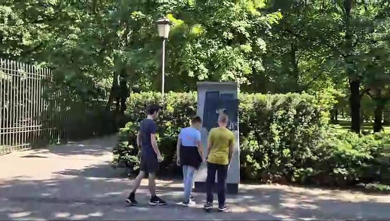 PN-9   MAZ--69   ---   Niemieckie oddziały atakują Getto  Warszawskie