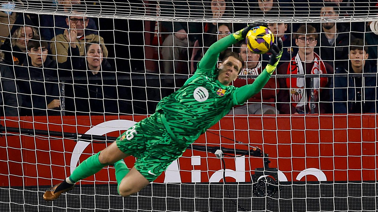 Szczesny 'proud' to join Barcelona following ter Stegen injury