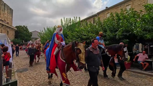 Défilés historiques - Médiévale Aigues-Mortes - La fête de la Saint Louis