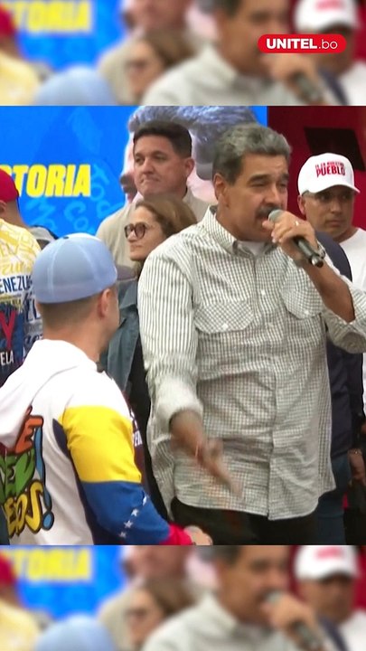 Comenzó la Navidad en Venezuela por orden de Nicolás Maduro ¿Qué opinas?