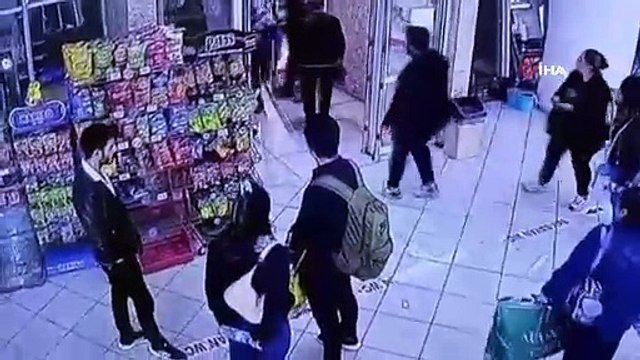 Otobüste tartışan yolcunun yakınları, yanlış muavin ve şoförü hastanelik etti