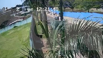 Câmera flagra atropelamento em frente ao Colégio do Cataratas