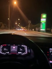 Yolcu otobüsü 50 kişinin canını hiçe saydı