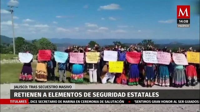 Retienen a elementos de seguridad estatal y de la fiscalía del estado pobladores de Jalisco