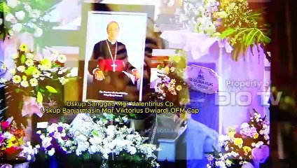 Kardinal Prof Dr Luis Antonio Tagle, Prefek Kongregasi Evangelisasi Bangsa Bangsa Vatikan dan Uskup Agung Kuching, Malaysia, Mgr Simon Poh, Turut Berbelasungkawa Wafatnya  Mgr Hieronymus Herculanus Bumbun OFM Cap, Pukul 21.15 WIB, Senin, 30 September 2024