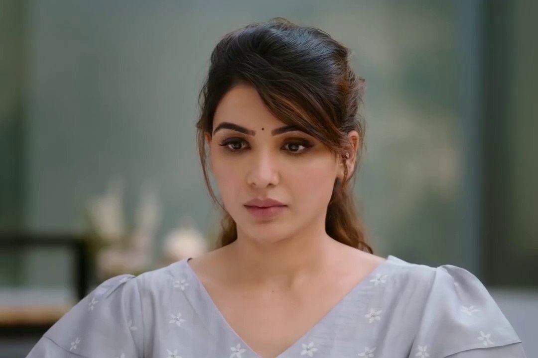 super beautiful actress Samantha Ruth Prabhu  hit movie scene