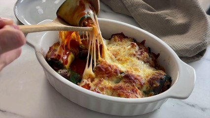 Rollitos de calabacín rellenos de pollo