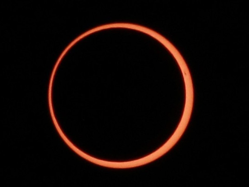 Seltenes Naturschauspiel: 'Feuerring' am Himmel über Südamerika