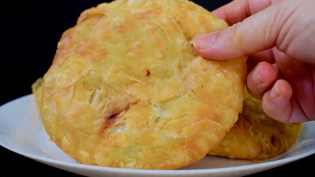 Keema Wala Pura Recipe (Halwa Puri Wali Keema Tikki) by Lively cooking || Lahori nashta