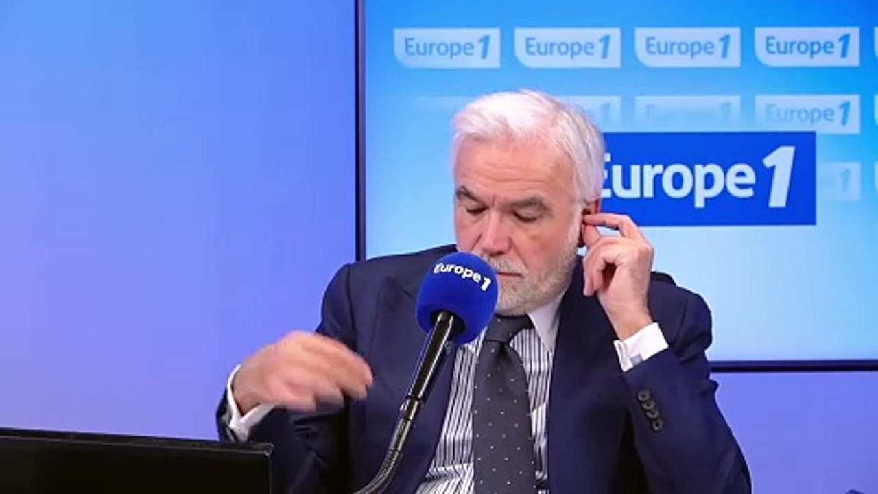 Pascal Praud et vous - Budget 2025 : «C'est la facilité de taper sur les retraités (...) Il faut que tout le monde fasse un effort», estime un auditeur