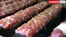 Kebapçılar TEKNOFEST'te Dumansız Mangal ile Adana Kebap Satıyor