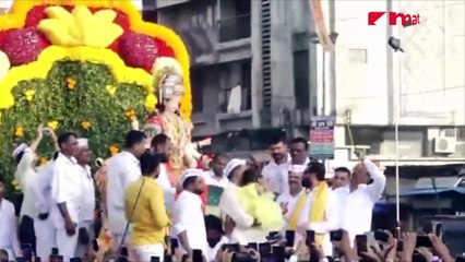 "महायुती सरकार पुन्हा येईल" देवीच्या चरणी मुख्यमंत्री शिंदेंनी  काय केली प्रार्थना पाहा