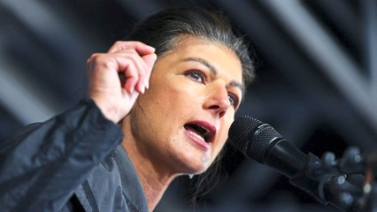 Wagenknecht-Demo: Pfiffe für Ukraine-Unterstützung