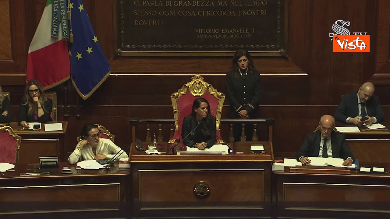 Tajani in Aula: "Mi pare che il giudizio su Renzi l'abbiano dato gli elettori alle europee"