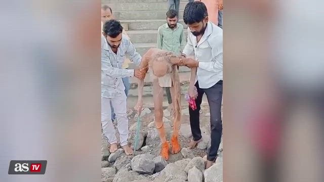 110-year-old man found in Indian cave in astonishing condition breaks the Internet