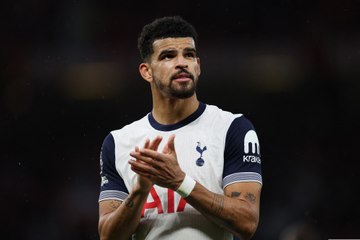 Carsley lauds 'extremely talented' Solanke after England call-up