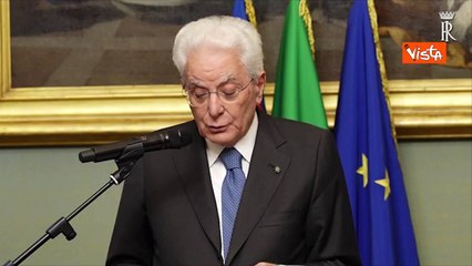 Mattarella: "Fake news sono armi ibride nelle guerre"