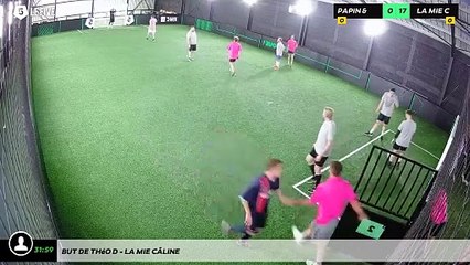 But de Théo D - LA MIE CÂLINE