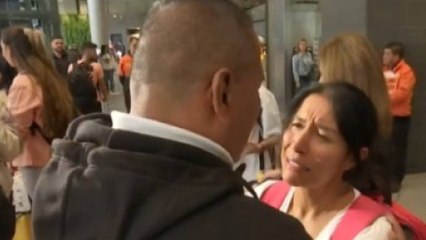 ¡Conmovedor! Colombiana que llegó de Líbano se reencontró con su hermano después de 20 años