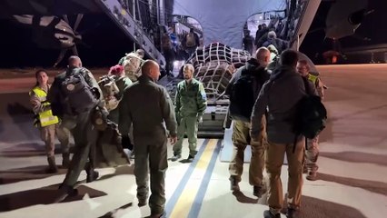 El Gobierno evacua de Líbano a algo más de 240 personas, incluidos unos 200 españoles