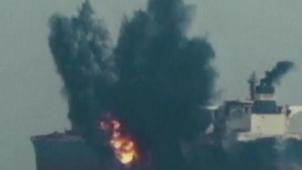 후티 반군, 홍해서 상선 공격 재개...폭발 영상 공개 / YTN