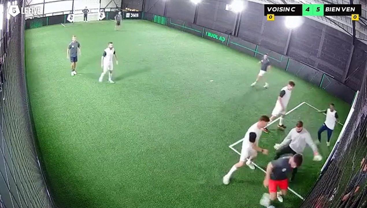 VOISIN CONSTRUCTIONS - BIEN VENDRE ENSEMBLE 03/10 à 20:38 - Football Terrain 2 (LeFive Challans)