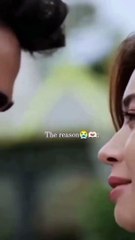 Usko meri baalon ki khooshboo pasand hai