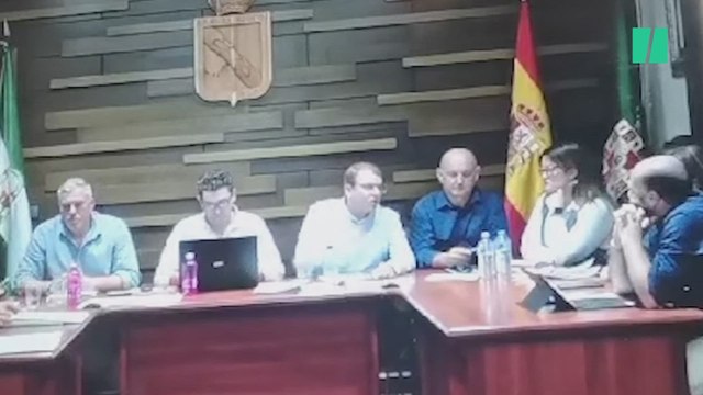 Un Pleno de Rus acaba con un altercado salpicado de insultos homófobos