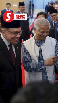 Malaysia PM visits Bangladesh, focus on labour issues