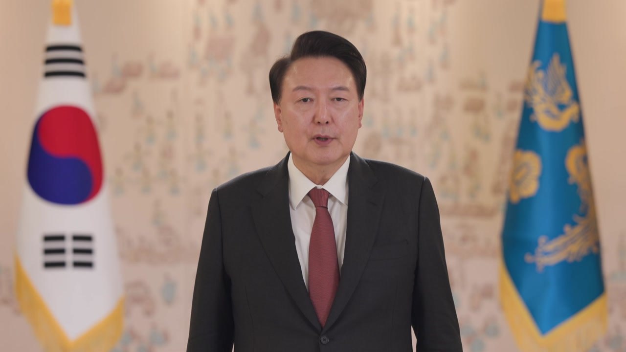 윤석열 대통령 "재외동포들의 눈부신 활약은 대한민국 글로벌 중추 국가 도약 큰 힘"...