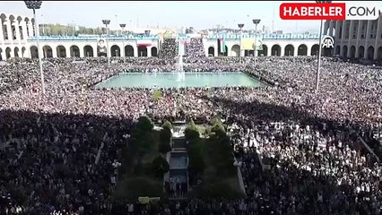 Hamaney cuma hutbesine Dragunov keskin nişancı tüfeyle çıktı