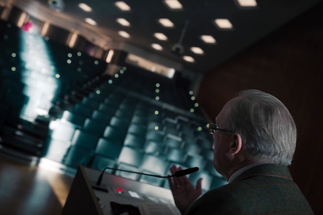 Martin liest den Koran Trailer (2) DF