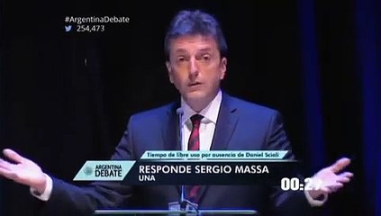 Massa pide minuto de silencio en Argentina Debate