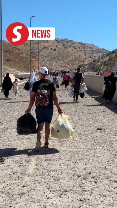 Israeli strike closes off road used to flee Lebanon to Syria