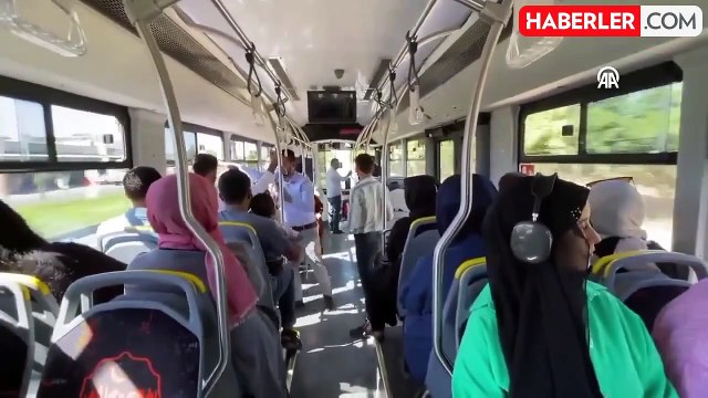 Şanlıurfa'da bir ilk! Kadın otobüs şoförü görevine başladı