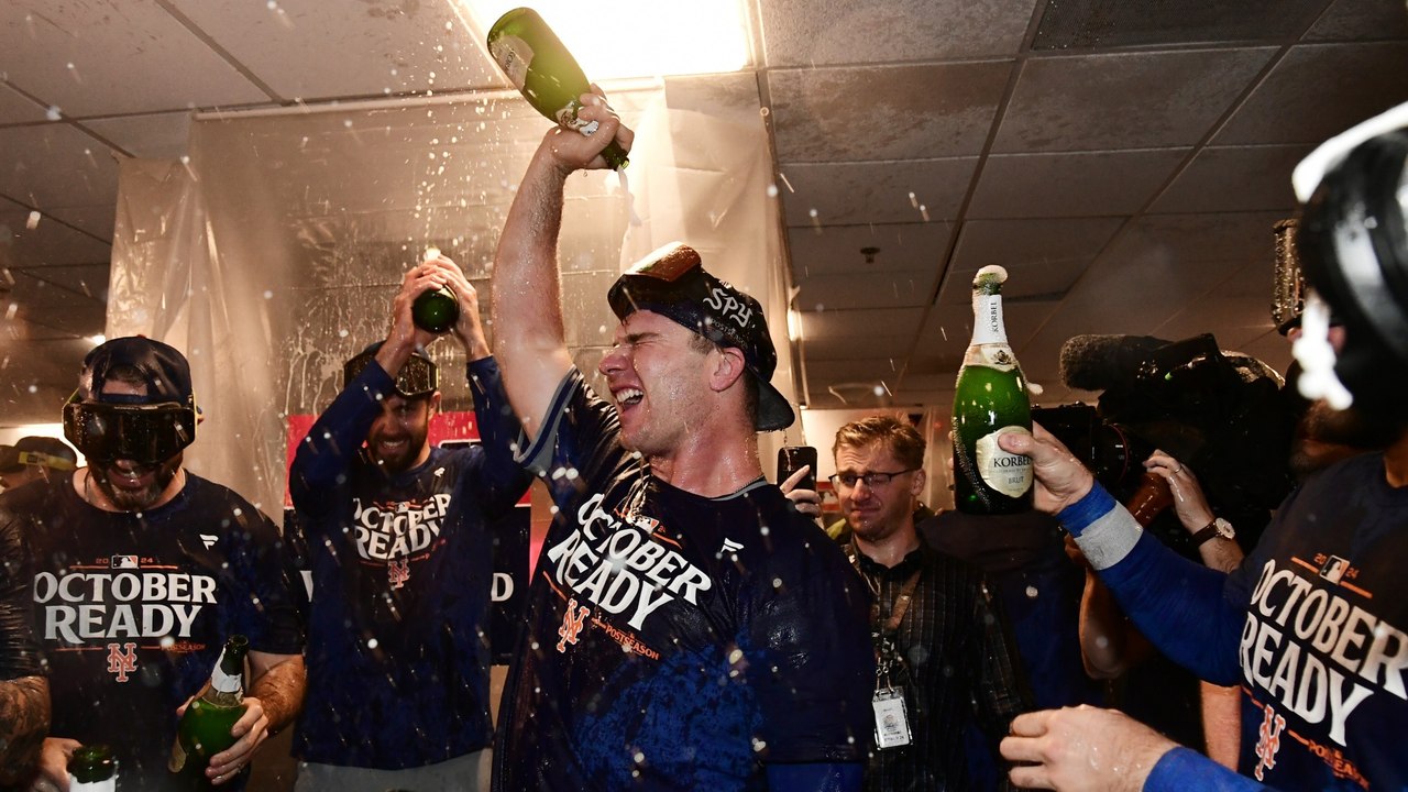 Mets Come Back vs. Brewers to Win 4-2 in Thrilling Wild Card Game