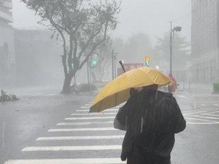 Tote und Verletzte: Taifun "Krathon" wütet in Taiwan