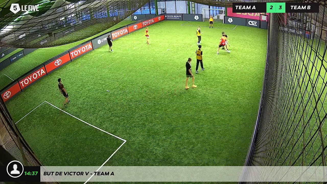 But de Victor V - Team A