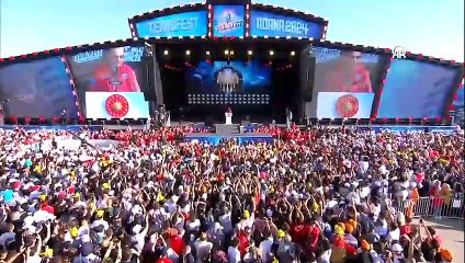 Cumhurbaşkanı Erdoğan: 'Bugün burada Türkiye Yüzyılı'nın mimarı olacak genç yüreklerimiz parlak zihinlerimiz var'