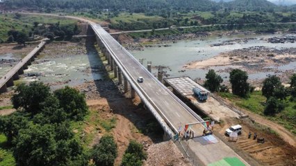 डिप्टी सीएम ने सीधी-सिंगरौली एनएच के गोपद नदी में नव निर्मित पुल का किया लोकार्पण