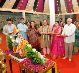 गांधीनगर: आईएएस वाइव्स वेलफेयर एसोसिएशन के गरबा महोत्सव में सहभागी हुए मुख्यमंत्री