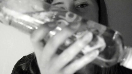 [ASMR] Tapping and Liquid Sound--(Sloshing, Tapping, Scratching)